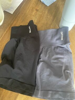 Dfyne  shorts black only available